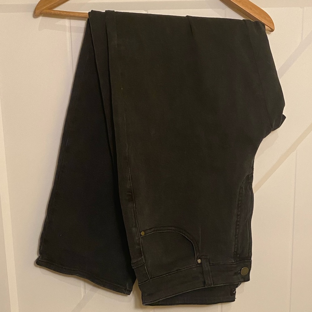 NWT Universal Standard washed black Etta high rise straight jeans